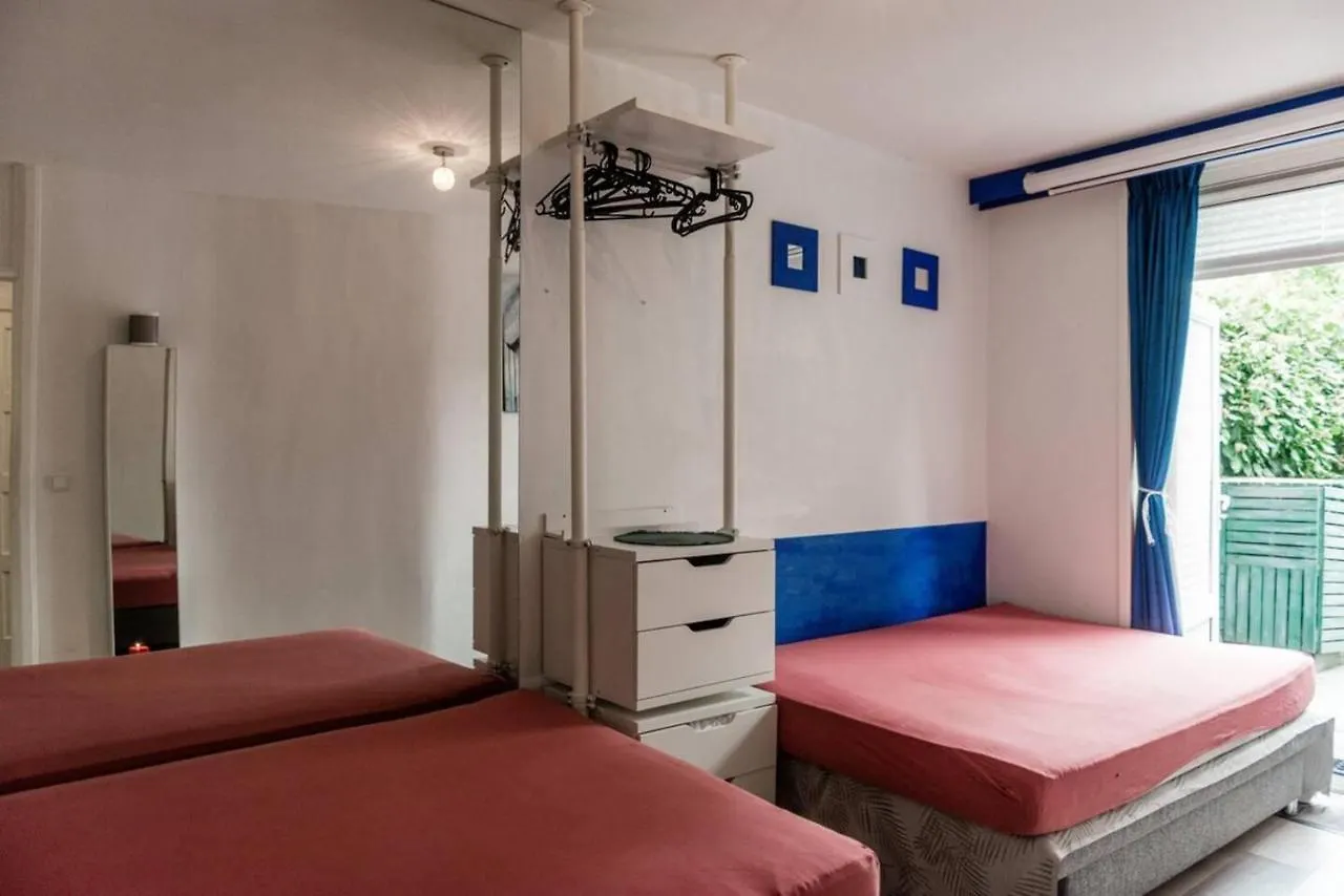 Nice 2 Double Bed In Sunny House In Amsterdam West Holiday home